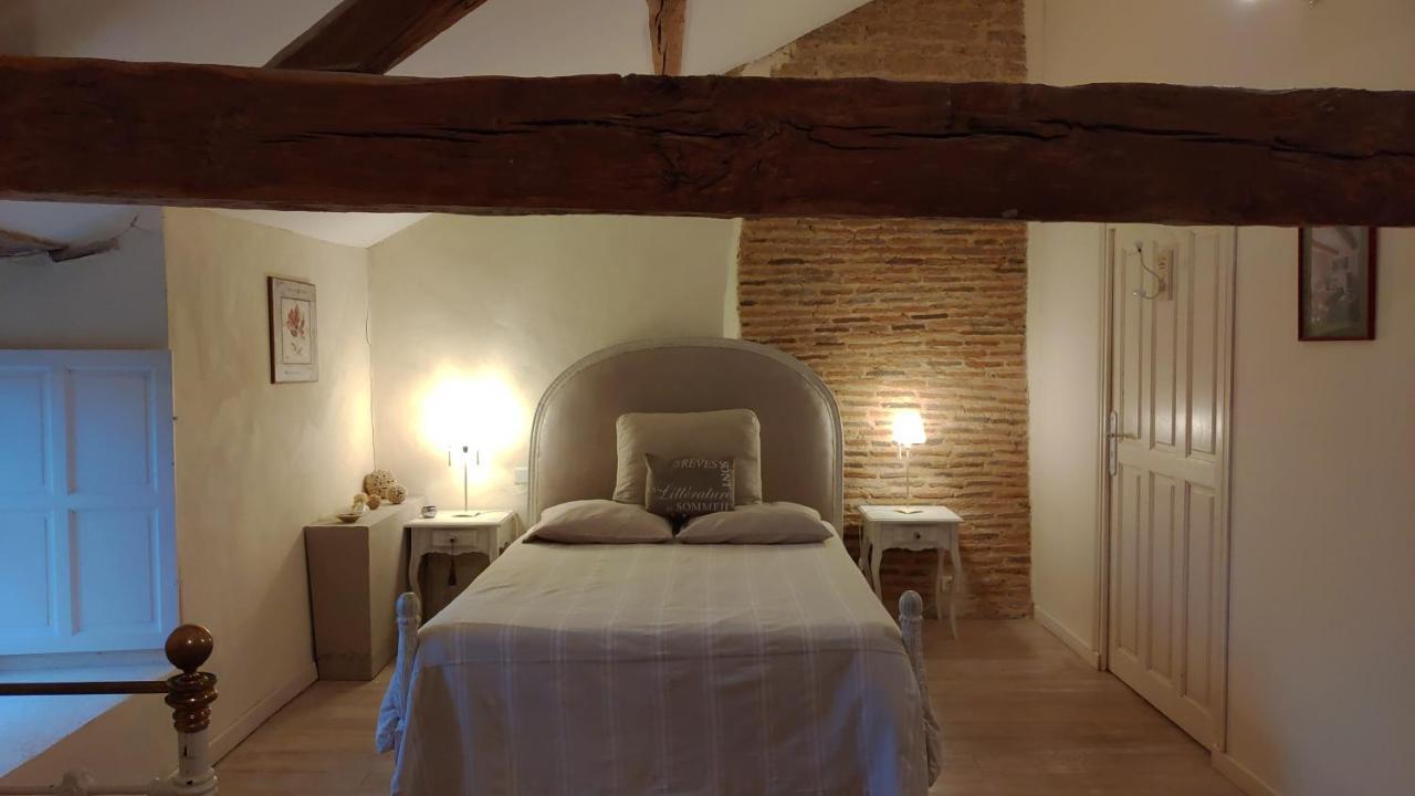 Bed and Breakfast Le Manoir De Gatines Tigné Zewnętrze zdjęcie